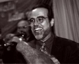 Chico Álvarez (singer) .